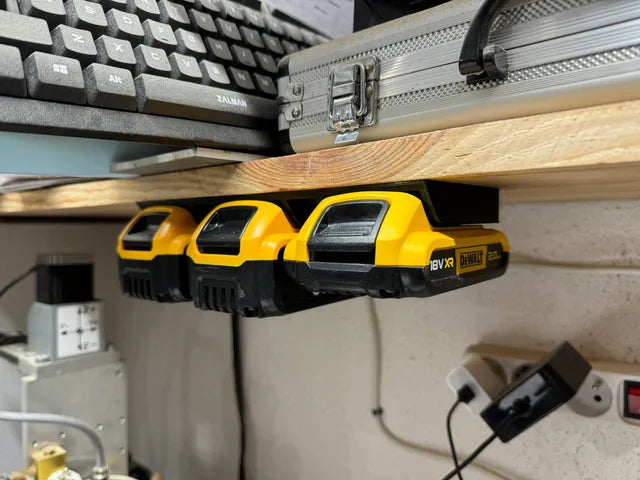 Dewalt 20V 3x Battery Mount